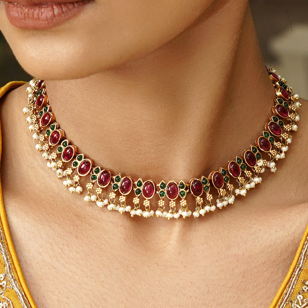 Aarushi Necklace
