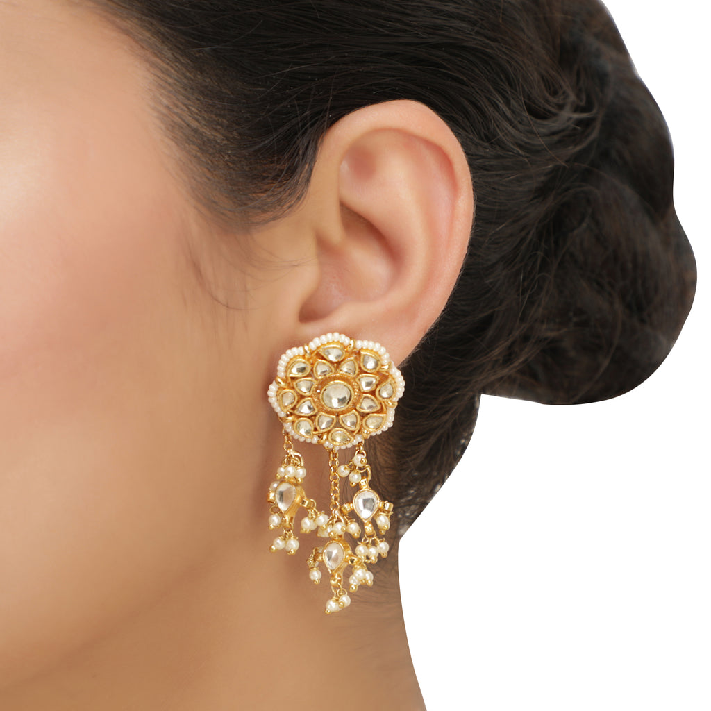 SANKRANTI KUNDAN EXCLUSIVES PENDANT SET