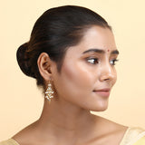 Nikki Nazuk Kundan Earring