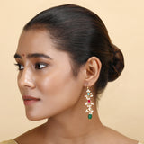 Naveli Nazuk Kundan Earring