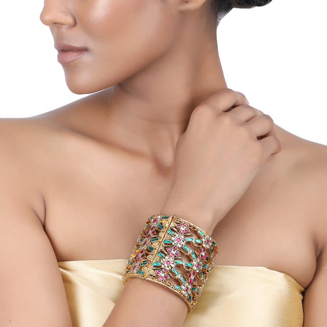 Kangan Kav Gold Plated  Bangle