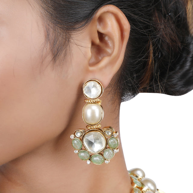 Nazriya Earring