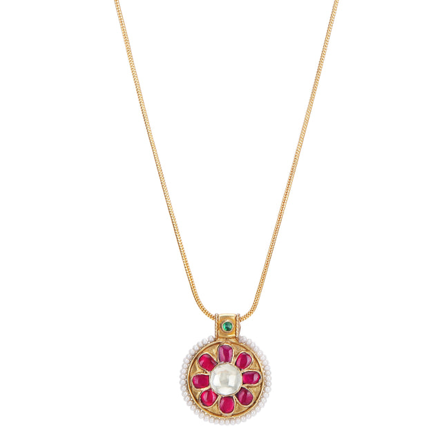 Noor 22 K Gold Plated Round Kundan Pendant