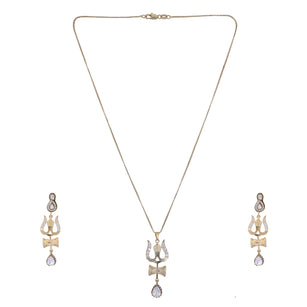 22k Gold Plated Nyra Yashita Pendant Set