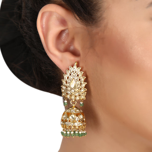 Bazaar Adhisha Kundan Earring