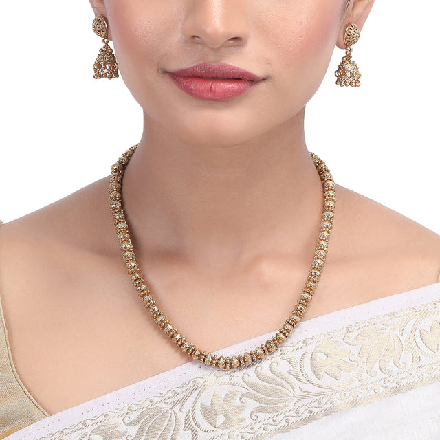 SHARVI   gold plated necklace set