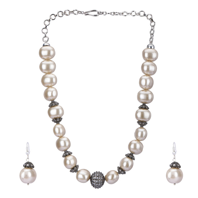 Chaav Jaanki  Necklace Set