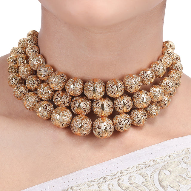 AMAYRA  gold plated necklace set