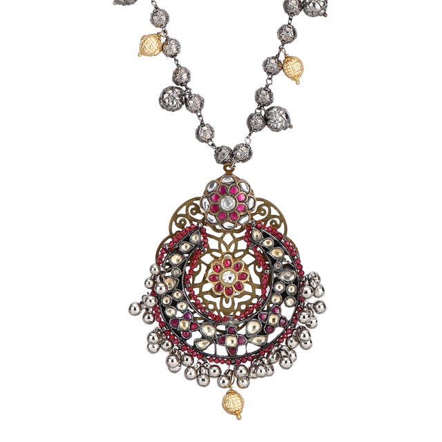 PITARA KSHAMYA KUNDAN NECKLACE
