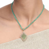 Karuna Wimala Pendant Set