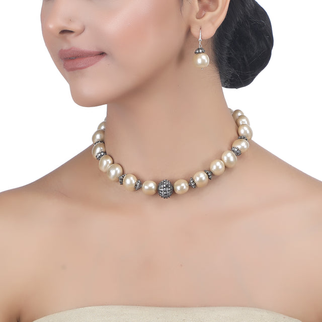 Chaav Jaanki  Necklace Set