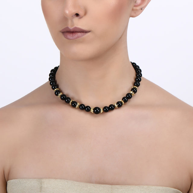 Surmai Bhriti Zircon String Necklace
