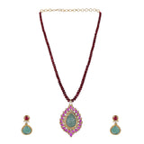 Saraya Pendant Set
