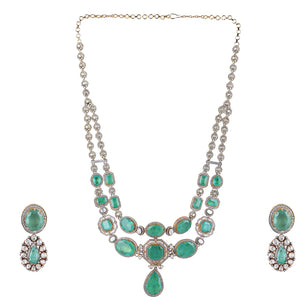 Loshira Necklace Set