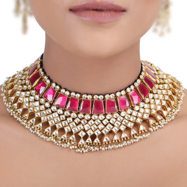  Taapsee NECKLACE