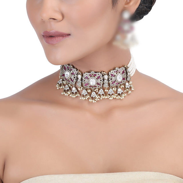 Asika CHOKER