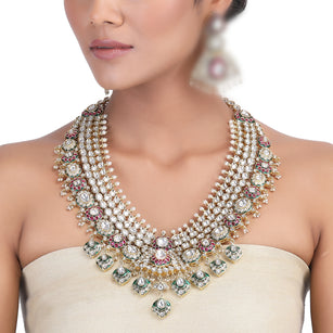 HANSIKA LONG NECKLACE