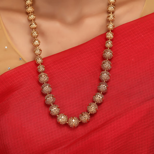 Swarnam - Gold Strings Maheshwar Necklace Set