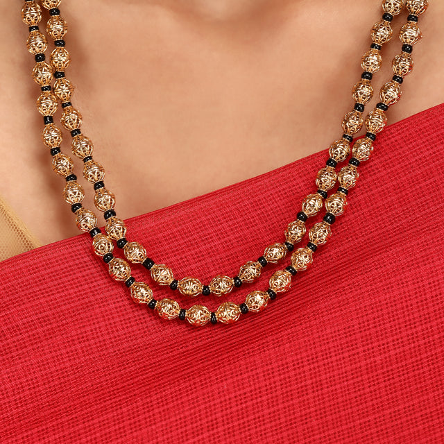 Swarnam - Gold Strings Keerthy Necklace Set