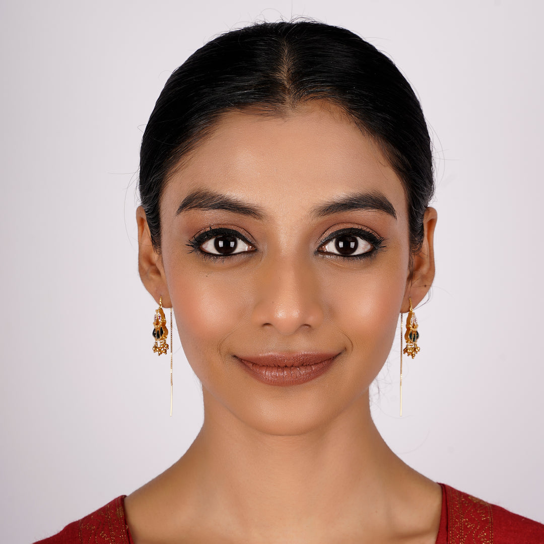 22k Gold Plated Sui Dhaga Sharvii Earring