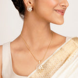 22k Gold Plated Ridhi Valaya Pendant Set