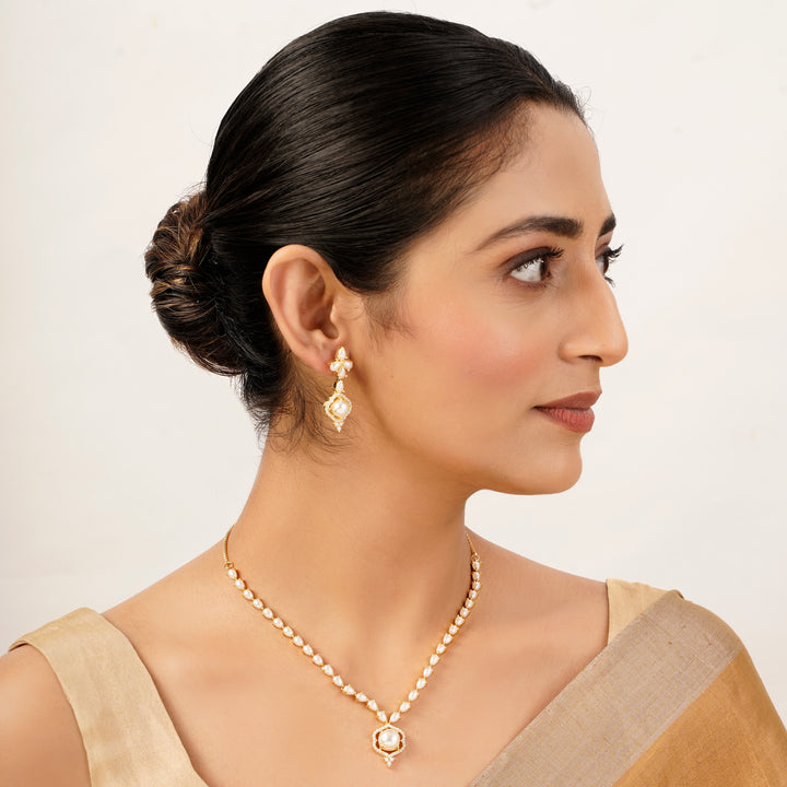 22k Gold Plated Gulnaar Pallav Necklace Set
