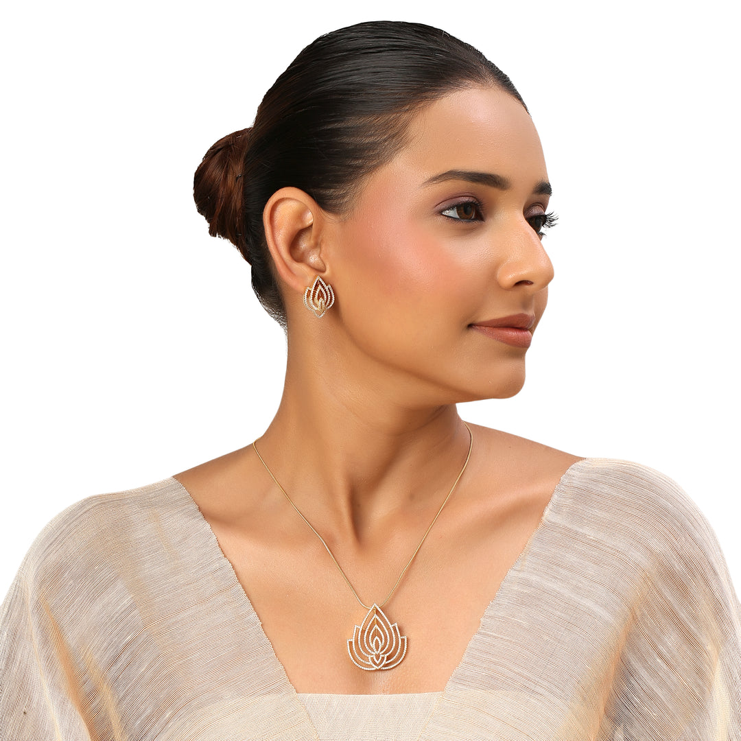 22k Gold Plated Sundari Durgavati Pendant Set