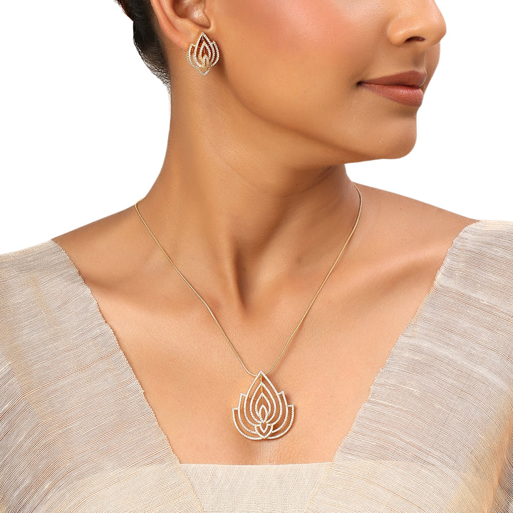 22k Gold Plated Sundari Durgavati Pendant Set