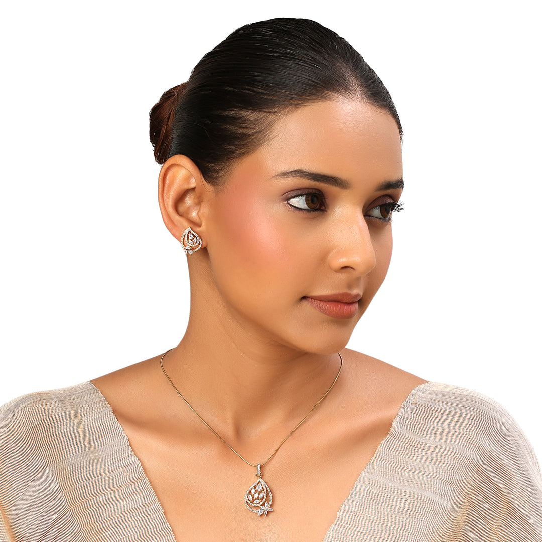 22k Gold Plated Sundari Kadambari Pendant Set