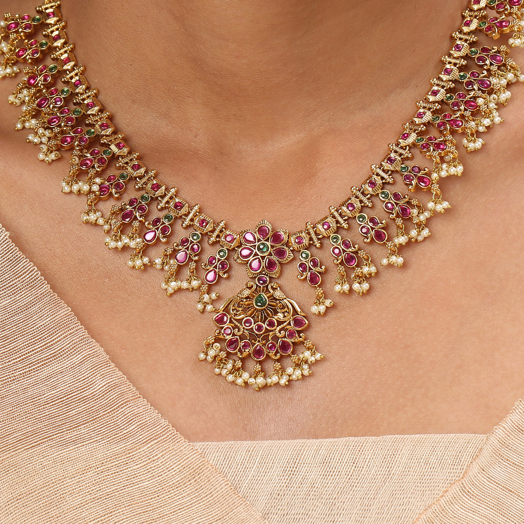 22k Gold Plated Kanchan Jayashree Necklace Set