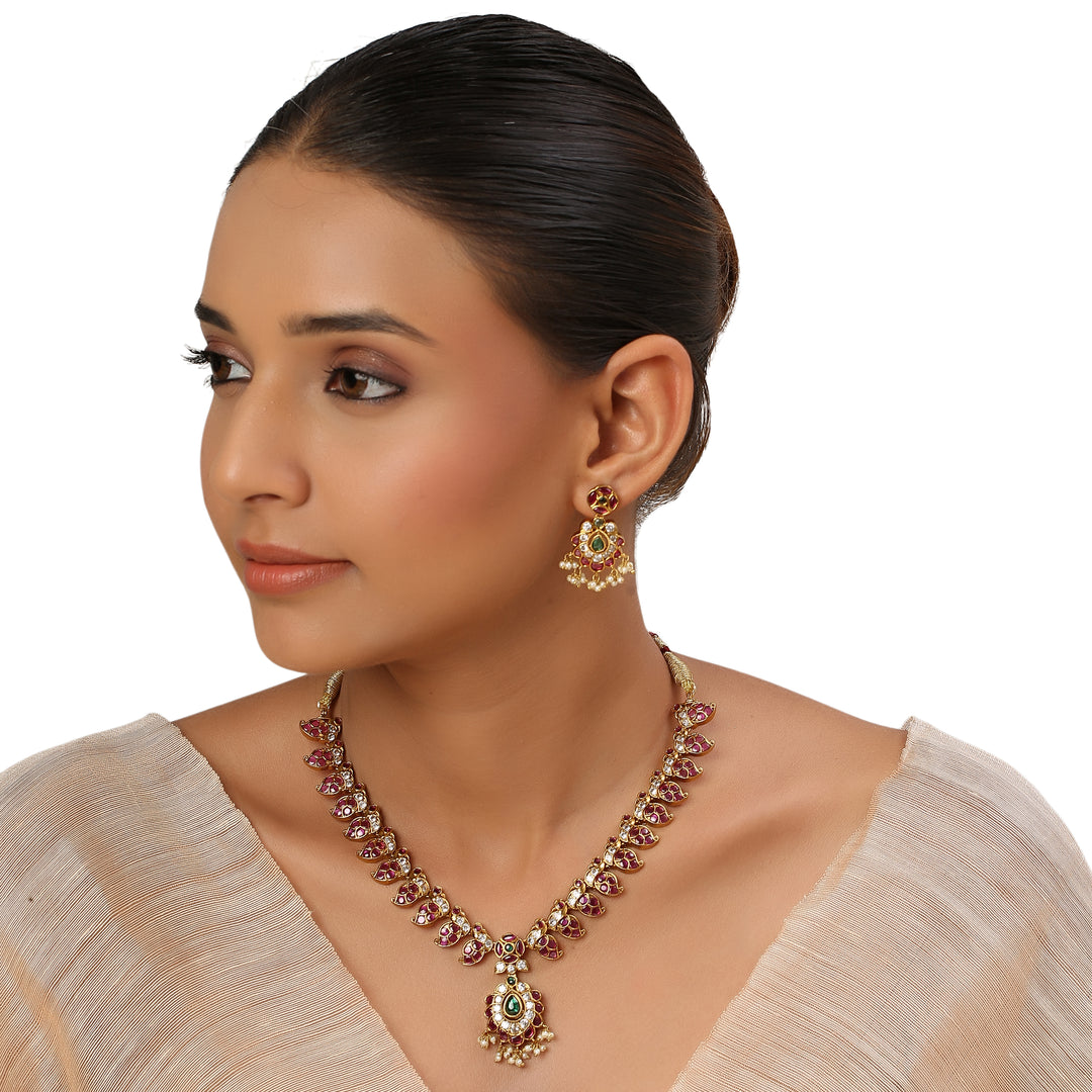22k Gold Plated Kanchan Karishma Necklace Set