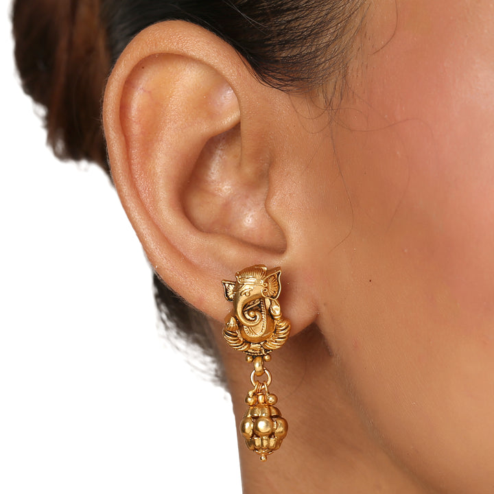 22k Gold Plated Kanchan Aruna Necklace Set