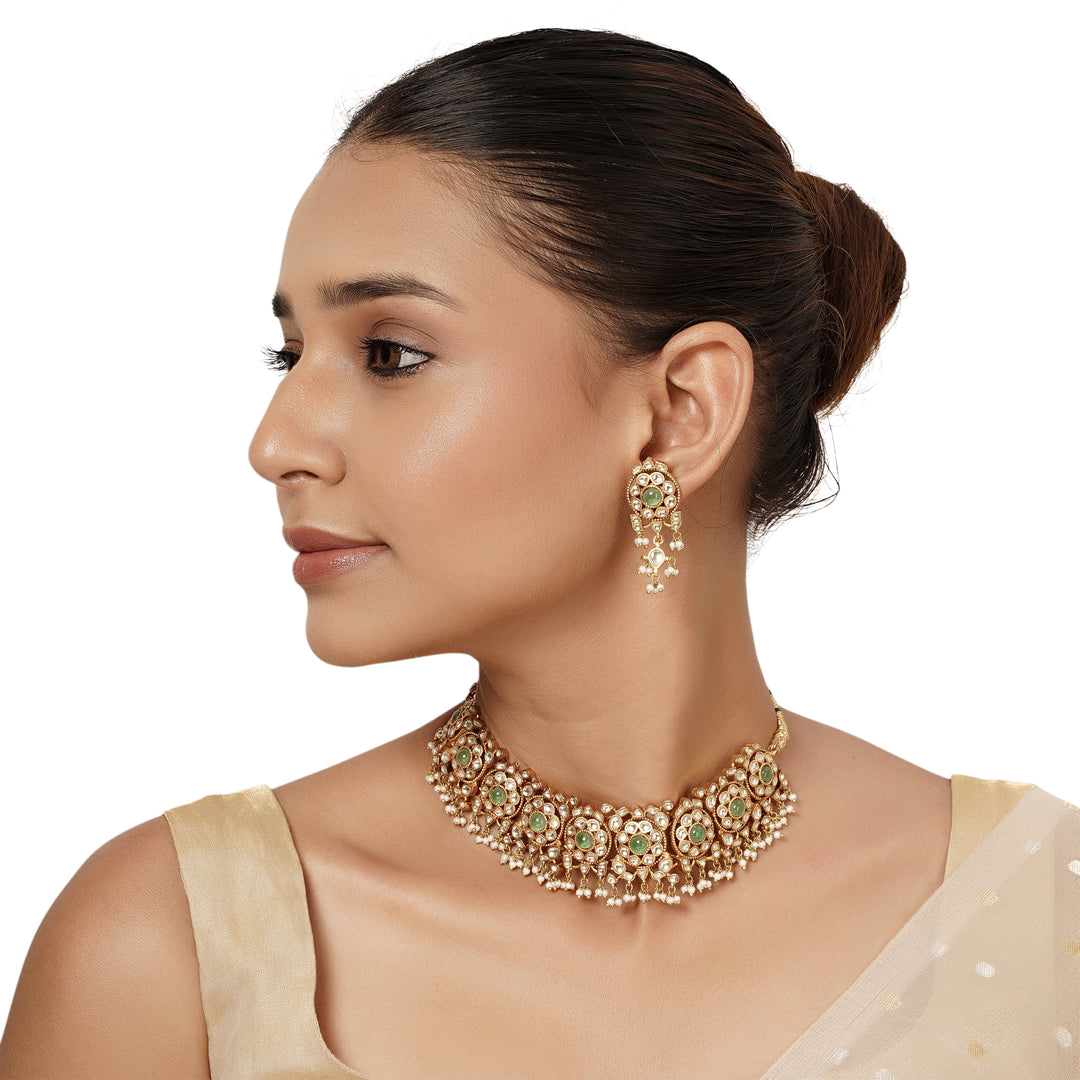 Divyika Necklace Set