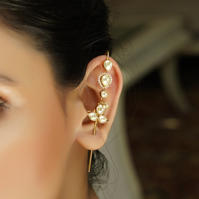 Enakshi 22k Gold Plated Earpin