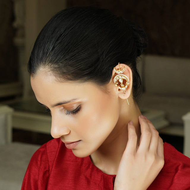 Esha 22k Gold Plated Earpin