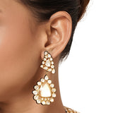 Arunika Necklace Set