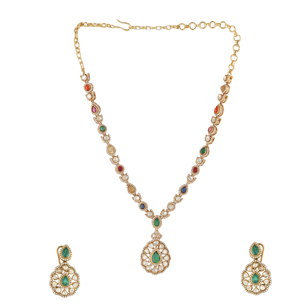 Smayra Necklace Set