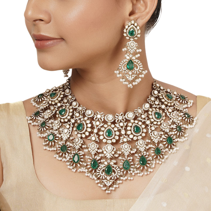 Eshwari Necklace Set