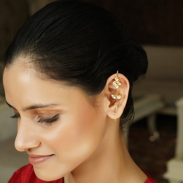 Eshita 22k Gold Plated Earpin