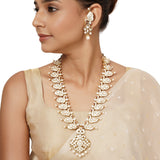 Anvikaa Necklace Set