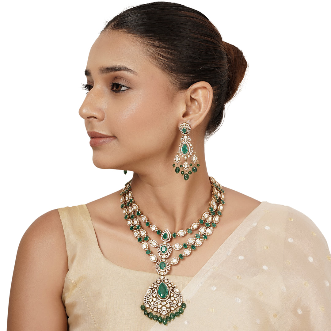 Abhira Necklace Set