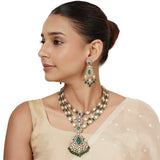 Abhira Necklace Set