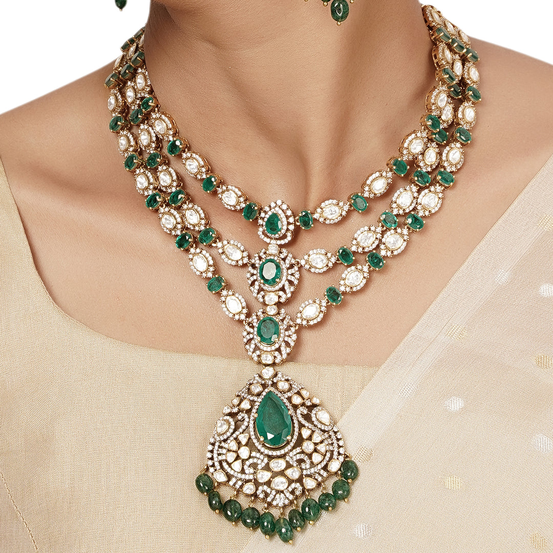 Abhira Necklace Set