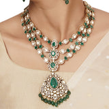 Abhira Necklace Set