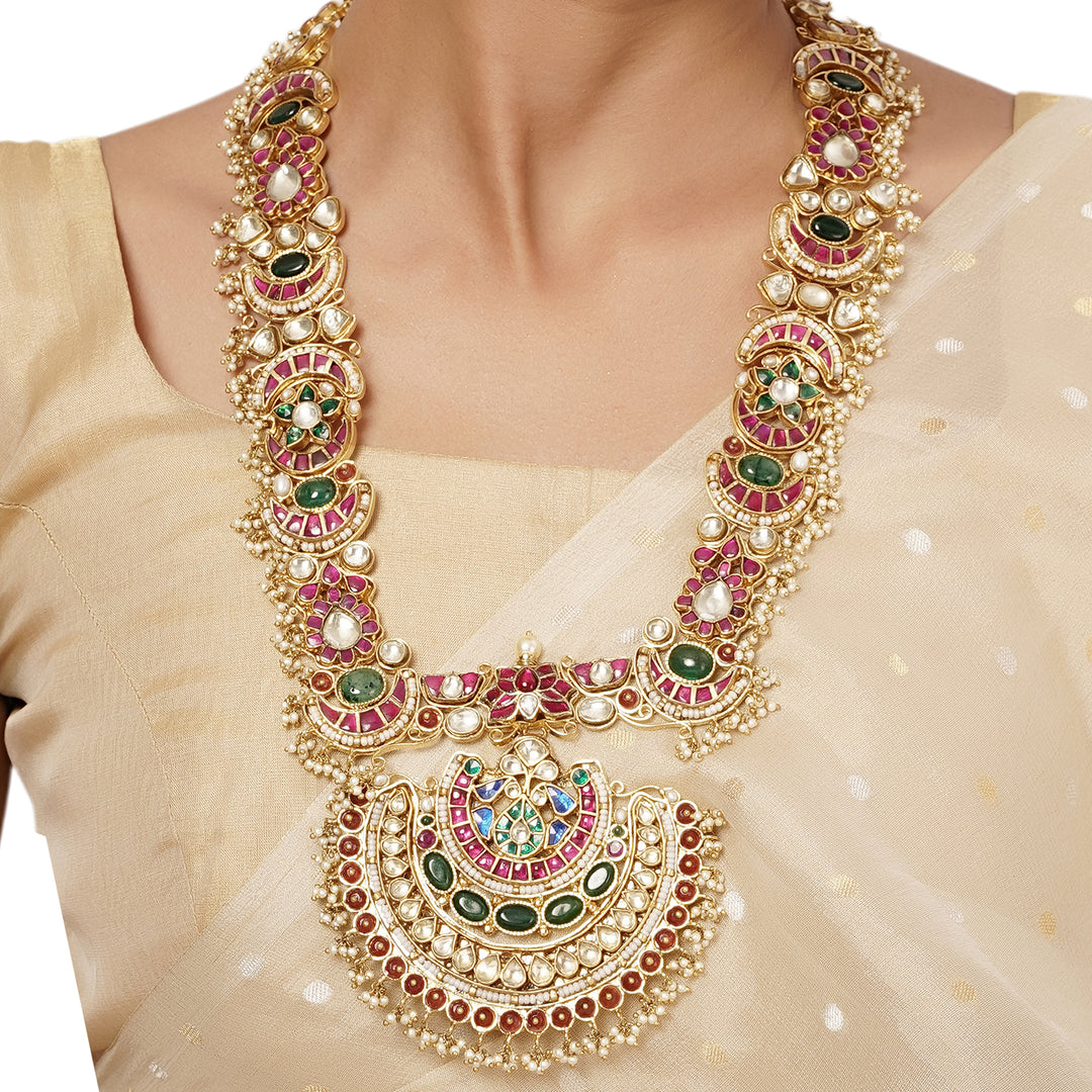 Kaivalya Necklace Set