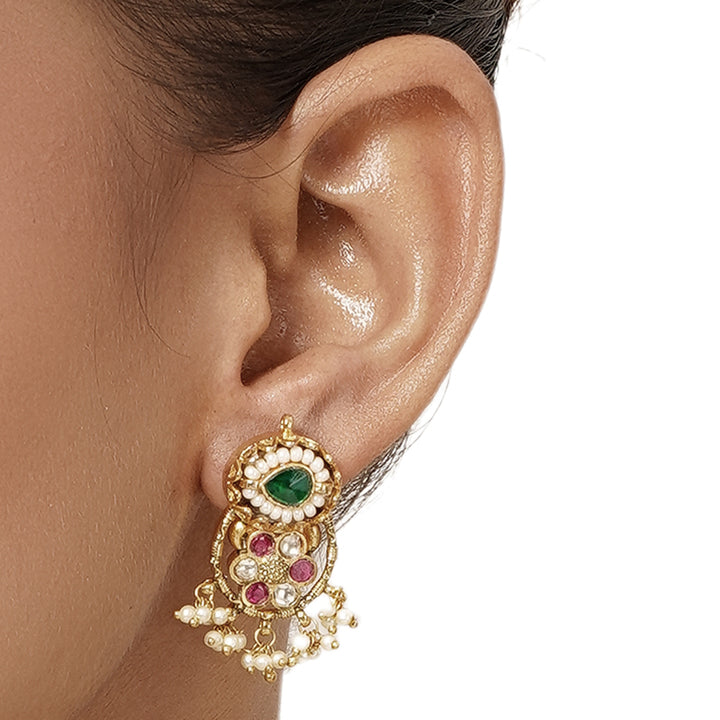 Shobhita Necklace Set