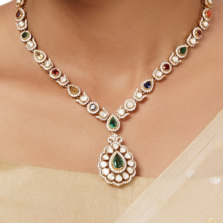 Smayra Necklace Set