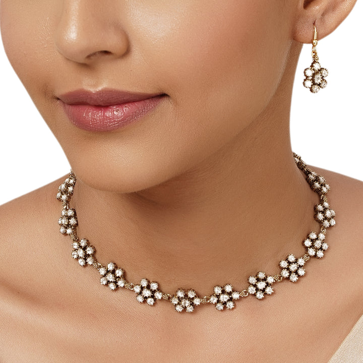 Tanirika Necklace Set