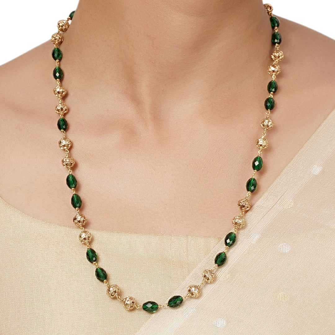 Vibha Necklace Set