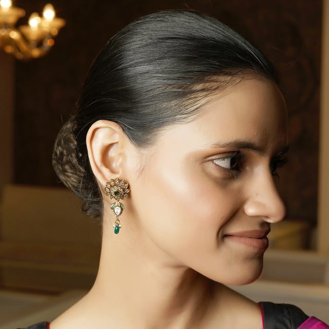 Chavvi 22k Gold Plated Earring